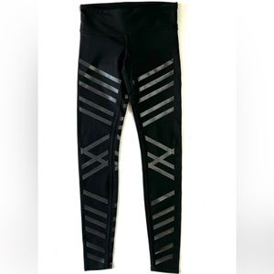 ALO YOGA | Lineal Airbrush Stripe Leggings Small